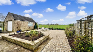 Photo 2- click for photo gallery